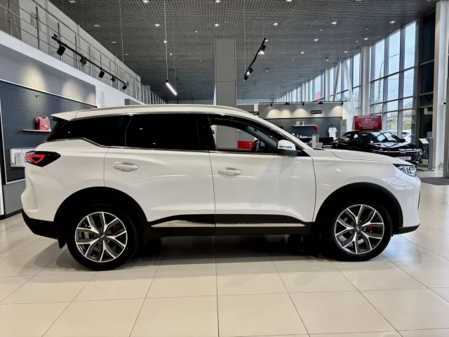 CHERY Tiggo 7L 2026, белый металлик — фото 3